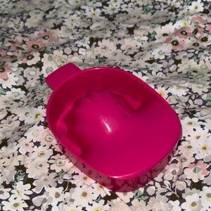 Pink manicure bowl